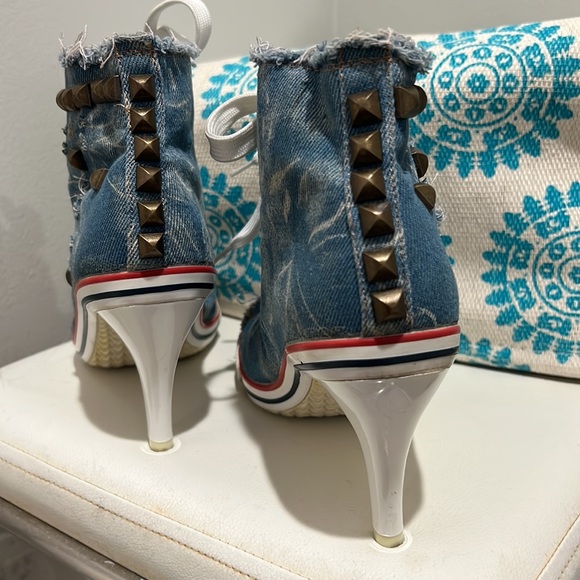 Vintage Denim studded heels - Picture 3 of 7